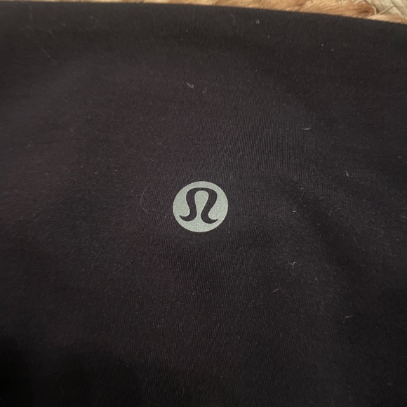 Cropped Lululemon Leggings - Picture 3 of 5